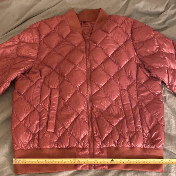 Aritzia tna quilted puffer League Bomber jacket - Picture 11 of 11
